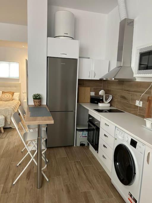 Estudio Carretera Cadiz 말라가 외부 사진